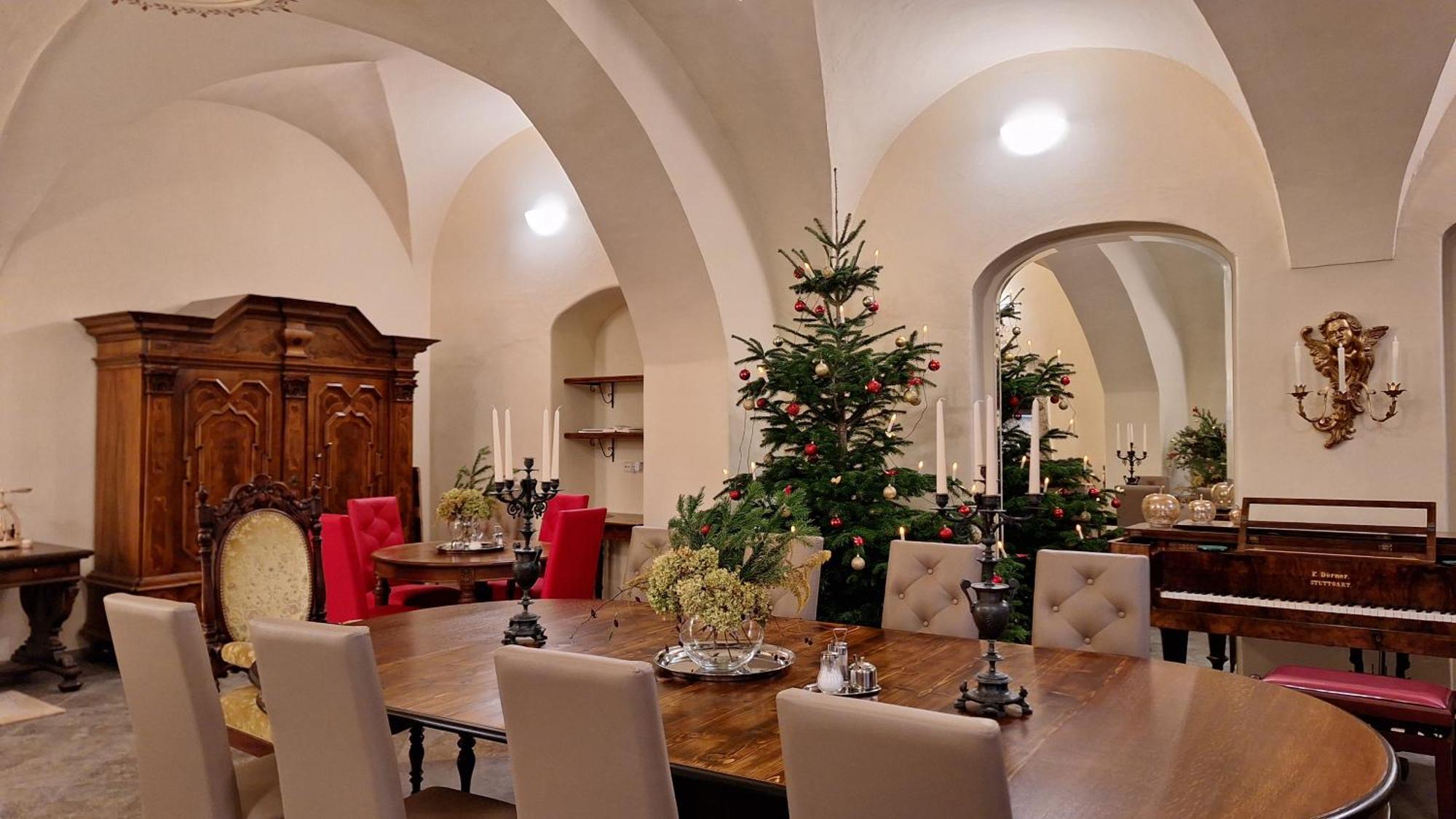 Stadtpalais Bellevue-Suite 3- Zimmer- Maisonettewohnung Mit Dachterrasse Maximal 4 Personen 包岑 外观 照片